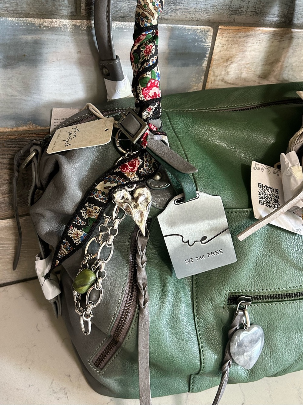 ❌SOLD❌ NWT We The Free Ombre Emerson Tote w/ Micro Emerson, Charms, Scarves - Picture 6 of 16